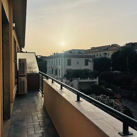 Newhouse Victoria - Sea View Apartment Nettuno Exteriör bild