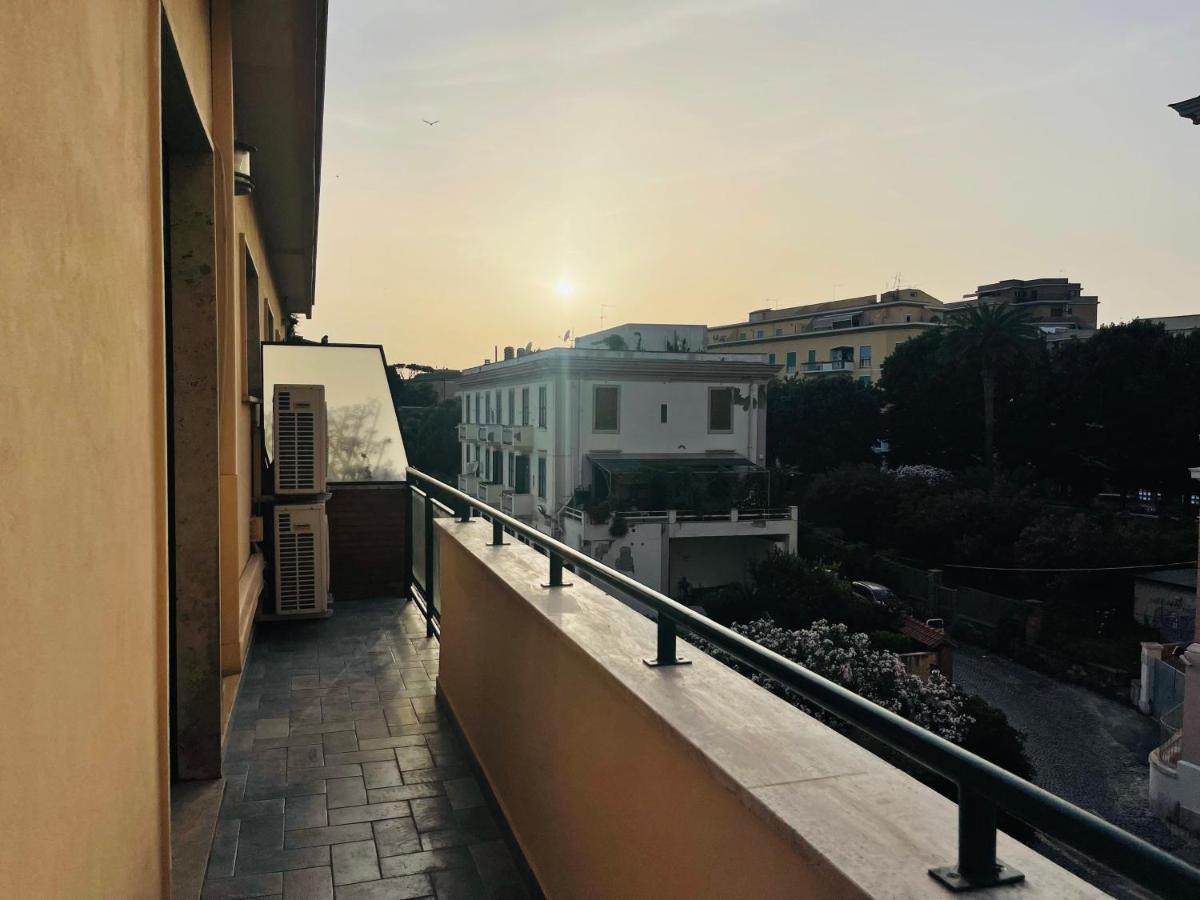 Newhouse Victoria - Sea View Apartment Nettuno Exteriör bild